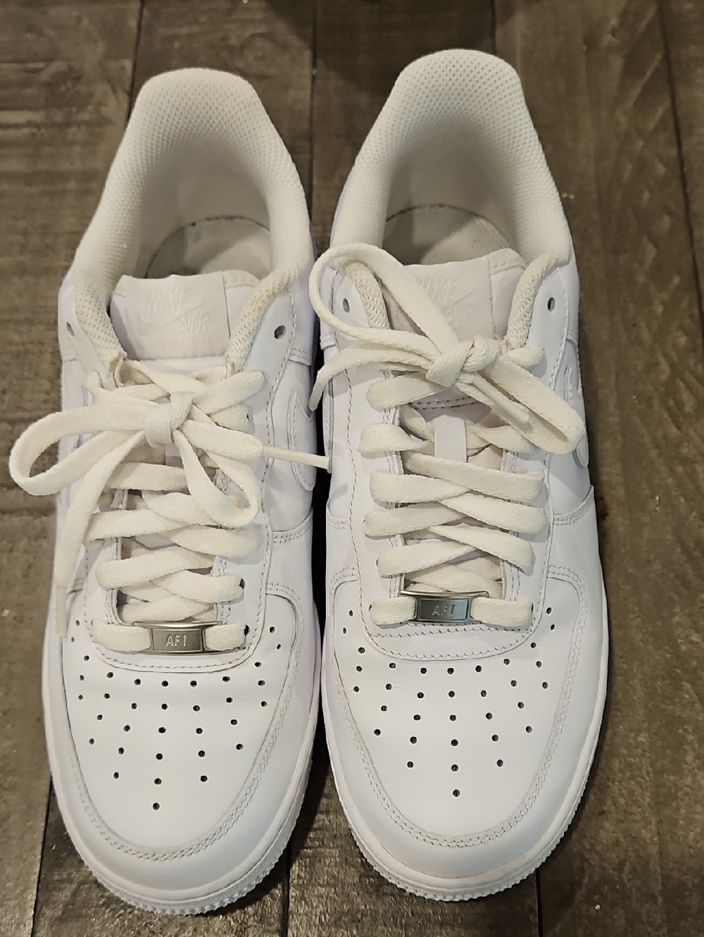 Nike Air Force 1 '07 Triple White Low Sneakers CW2288-111 Mens Size 8...